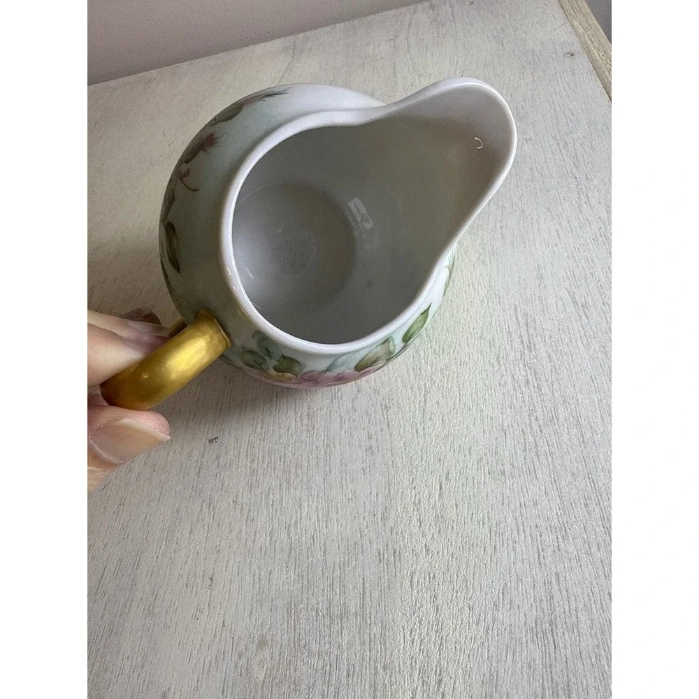 Vintage‎ Hand Painted Floral Porcelain Creamer Pink Roses Gold Handle Dainty